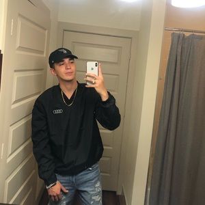 Meet your Posher, Patrick